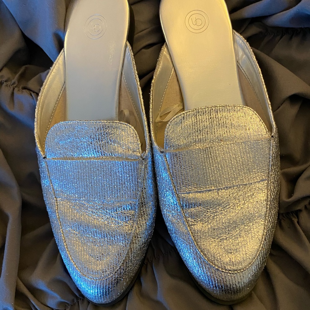 Urban Outfitters Metallic Mules 🤩